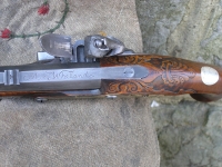 e Lehigh Valley Pistol